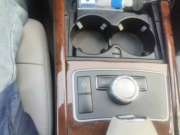 [苏州·苏E] 二手奔驰奔驰E级2013款 E 260 L CGI优雅型