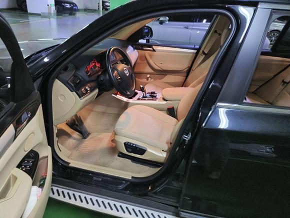 [武汉·鄂A] 二手宝马宝马X32016款 sDrive20i