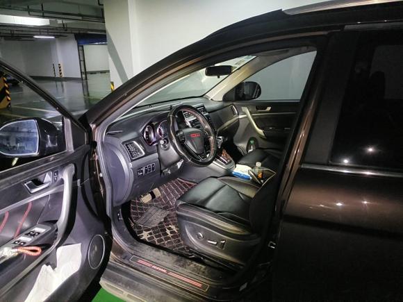 [杭州·赣H] 二手哈弗哈弗H62015款 运动版 1.5T 自动两驱豪华型