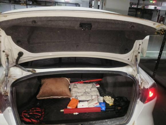 [杭州·皖H] 二手三菱翼神2011款 致尚版 1.8L 手动豪华型