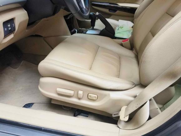 [广州·粤A] 二手本田雅阁2008款 2.4L EX