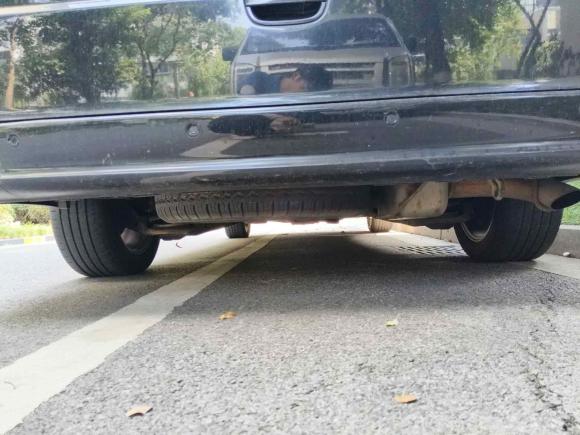 [武汉·鄂W] 二手奔驰唯雅诺2012款 2.5L 领航版