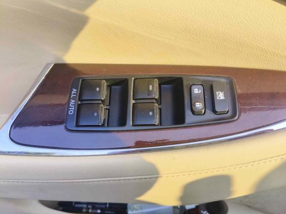 [苏州·晋A] 二手雷克萨斯雷克萨斯ES2012款 240 特别限量版