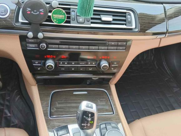 [无锡·苏B] 二手宝马宝马7系2014款 730Li 臻享型