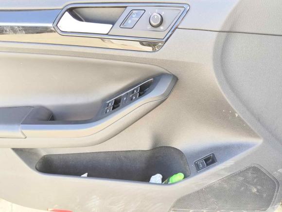 [上海·鄂A] 二手大众速腾2018款 280TSI DSG豪华型