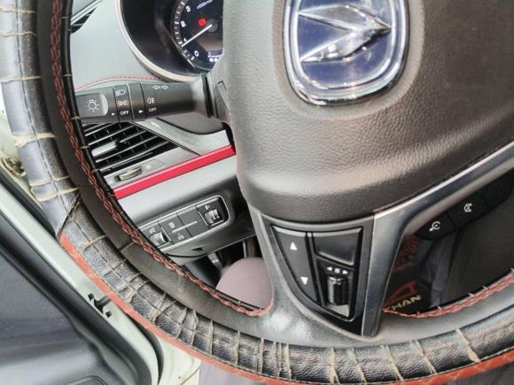 [湖州·苏B] 二手长安长安CS552017款 1.5T 手动炫动型