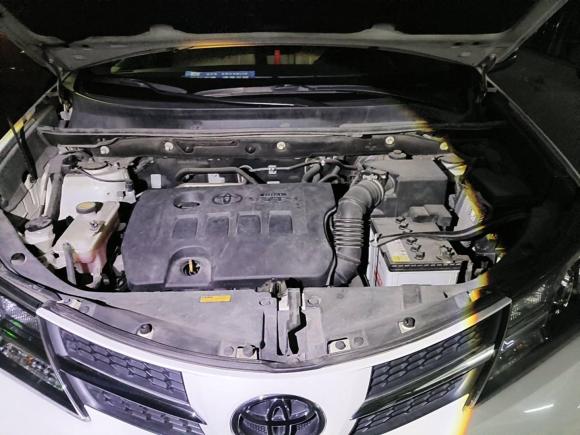 [成都·川A] 二手丰田RAV4荣放2013款 2.0L CVT两驱都市版