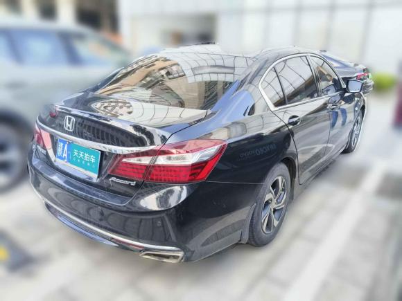 [南昌·赣A] 二手本田雅阁2016款 2.0L 舒适版