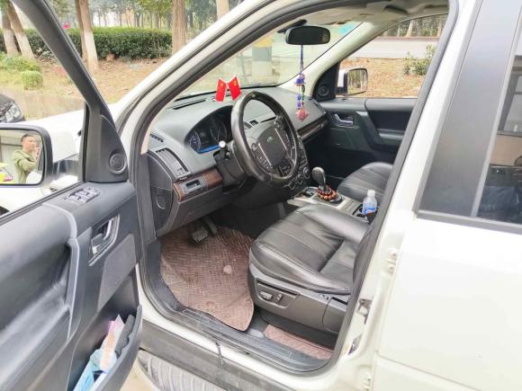 [无锡·苏B] 二手路虎神行者22013款 2.0T Si4 SE汽油版