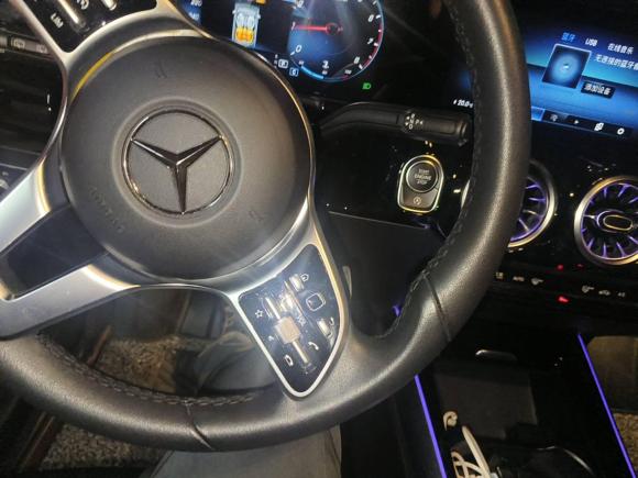 [杭州·浙A] 二手奔驰奔驰GLA2022款 GLA 200