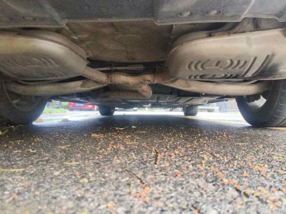 [武汉·鄂A] 二手别克君越2013款 2.4L SIDI精英舒适型