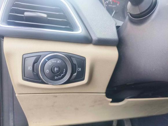 [深圳·粤S] 二手福特福睿斯2017款 1.5L 自动舒适型