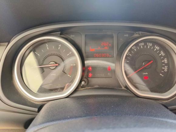 [南通·冀F] 二手雪铁龙雪铁龙C3-XR2015款 1.6L 手动时尚型