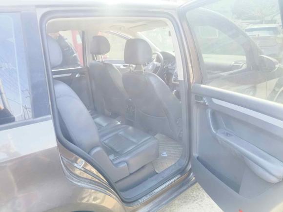 [上海·苏H] 二手大众途安2013款 1.4T DSG舒适版5座