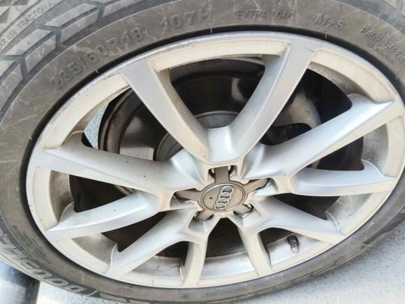 [深圳·粤B] 二手奥迪奥迪Q52010款 2.0TFSI 舒适型