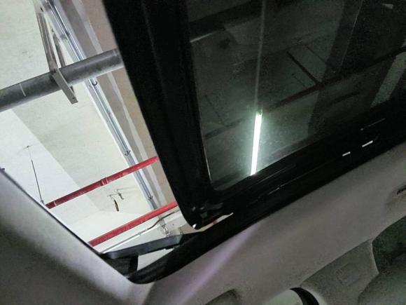 [上海·沪L] 二手别克昂科旗2020款 28T 四驱Avenir艾维亚