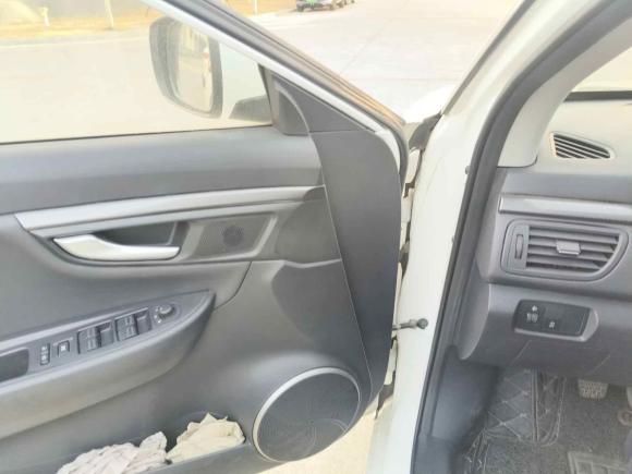 [南通·吉A] 二手奔腾奔腾B502016款 1.6L 手动豪华型