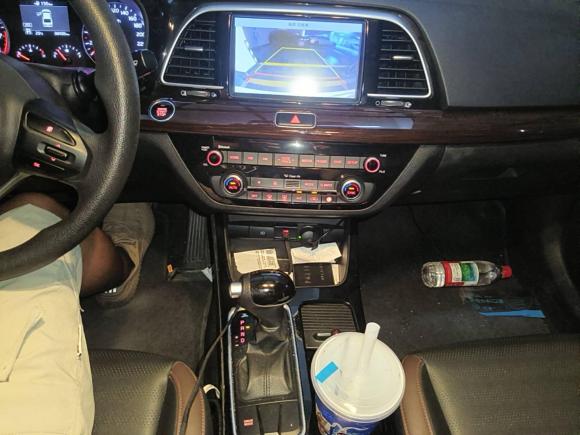 [杭州·浙A] 二手起亚凯绅2017款 1.8L 自动GLS