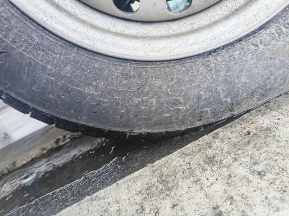 [上海·苏U] 二手金杯金杯金卡S22023款 1.6L 手动双排2.51米货厢后单轮舒享型SWJ16