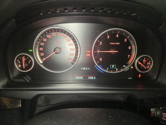 [广州·粤A] 二手宝马宝马X52014款 xDrive35i 典雅型