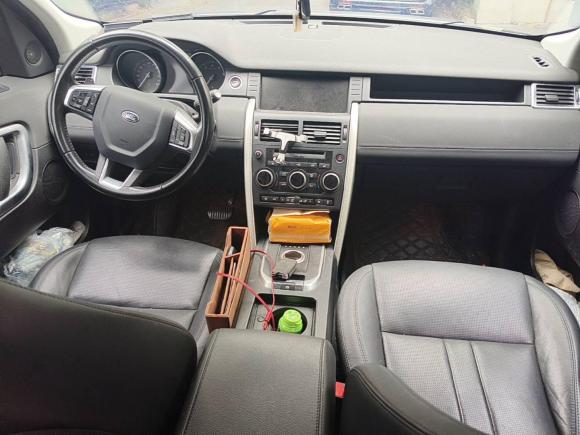 [上海·沪A] 二手路虎发现神行2018款 240PS 智越限量版