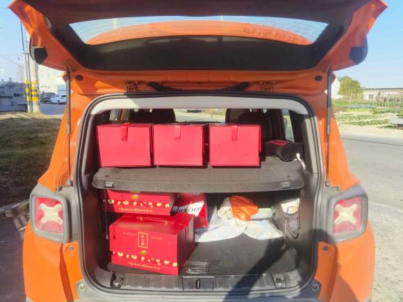 [温州·浙C] 二手Jeep自由侠2017款 180T 自动高能版