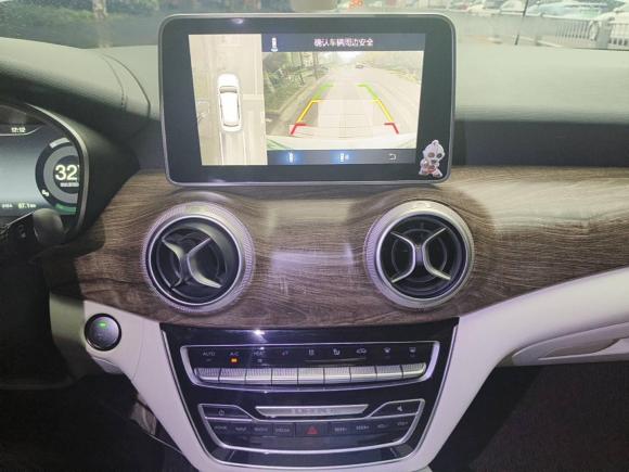 [成都·川A] 二手北京汽车北京EU52018款 R500 智风版