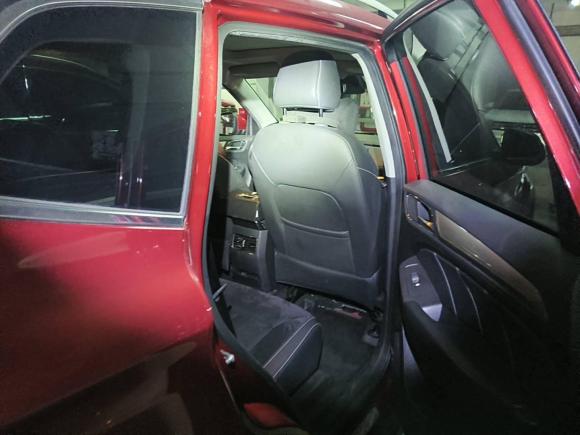 [上海·沪A] 二手荣威荣威RX5新能源2017款 eRX5 50T 混动互联尊荣旗舰版