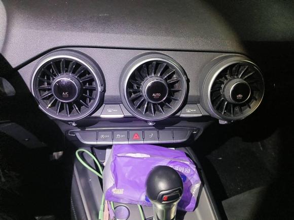 [杭州·浙A] 二手奥迪奥迪TT2015款 TT Coupe 45 TFSI