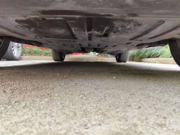 [上海·沪B] 二手路虎揽胜极光2020款 249PS R-DYNAMIC S 首发运动定制版