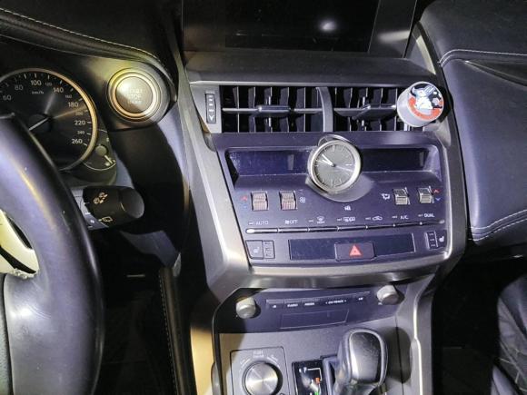 [成都·川A] 二手雷克萨斯雷克萨斯NX2017款 300 全驱 锋尚版