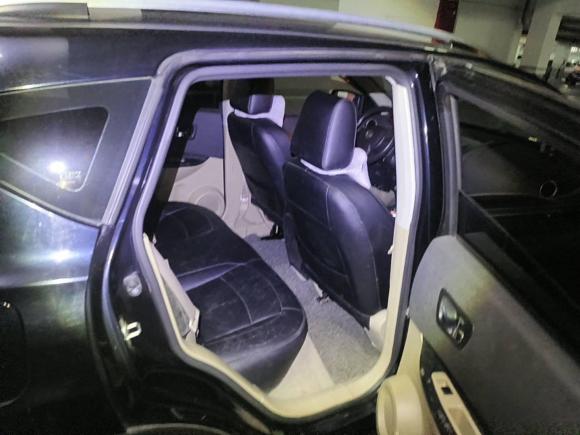 [杭州·浙A] 二手日产逍客2012款 1.6XE 风 5MT 2WD