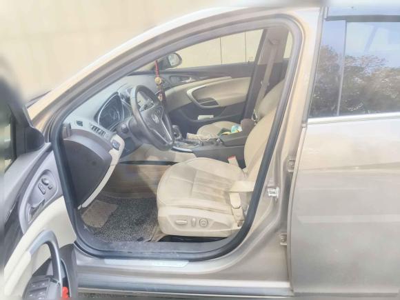 [武汉·鄂A] 二手别克君威2015款 2.0L 精英时尚型