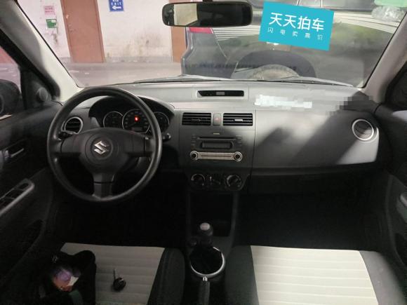 [上海·沪F] 二手铃木雨燕2013款 1.5L 手动标准版