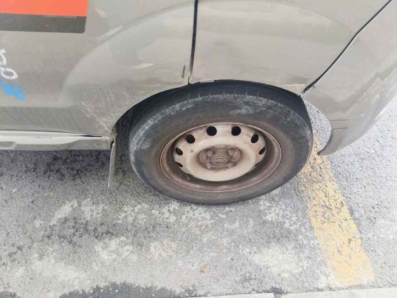 [杭州·浙A] 二手金杯新海狮X30L2022款 1.5L超享版无空调客车国VI SWC15M