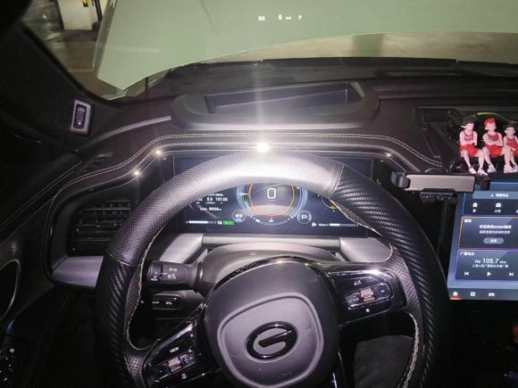 [上海·沪A] 二手广汽传祺传祺GS82022款 双擎系列 2.0TM 两驱尊贵版 （六座）