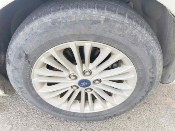 [青岛·鲁B] 二手福特福睿斯2015款 1.5L 自动舒适型