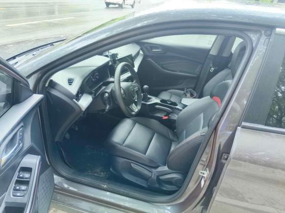 [上海·浙F] 二手名爵MG52022款 180DVVT 手动青春豪华版