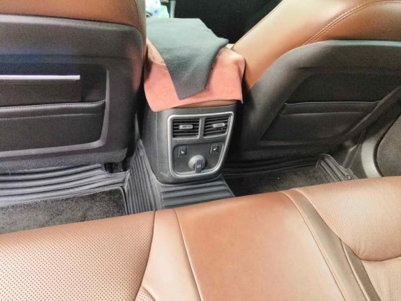 [无锡·苏B] 二手克莱斯勒克莱斯勒300C2014款 3.0L 卓越版