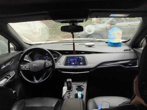 [武汉·鄂A] 二手凯迪拉克凯迪拉克XT42018款 28T 两驱技术型