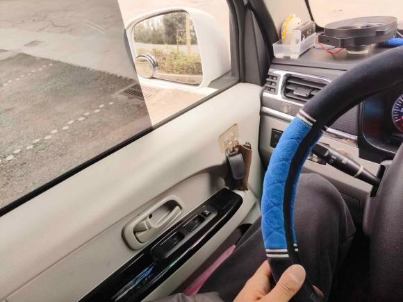 [无锡·苏B] 二手金杯新海狮X30L2022款 1.5L豪华中央空调版客车国VI SWC15M