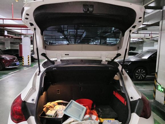 [南京·苏A] 二手别克英朗2014款 XT 1.6L 自动时尚版