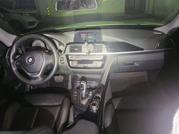 [上海·沪B] 二手宝马宝马3系GT2019款 320i 时尚型