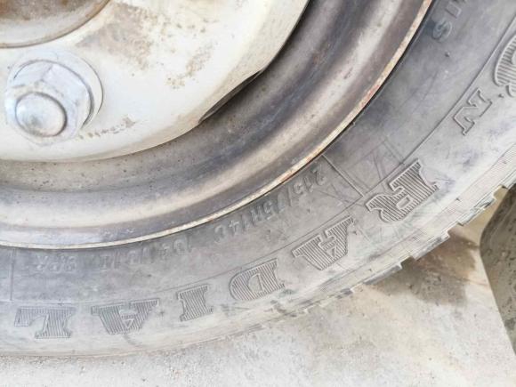 [西安·陕A] 二手依维柯依维柯得意2009款 2.8T-V35基本型