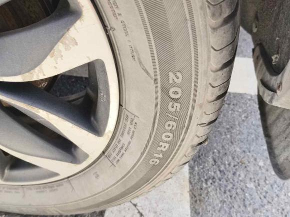 [广州·粤G] 二手铃木骁途2017款 1.6L CVT两驱都市进取型