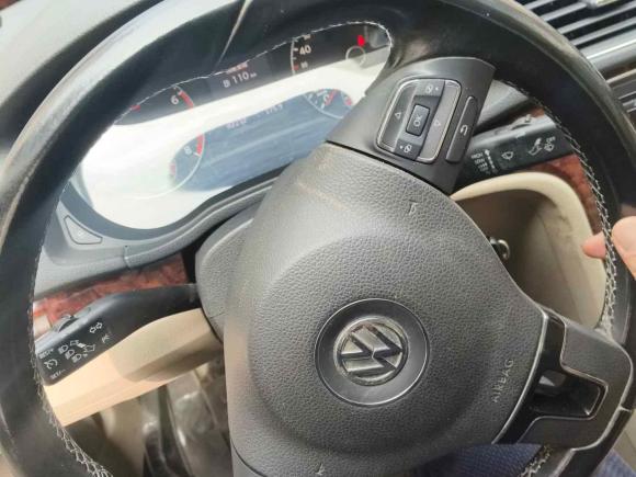 [上海·沪C] 二手大众帕萨特2011款 2.0TSI DSG御尊版