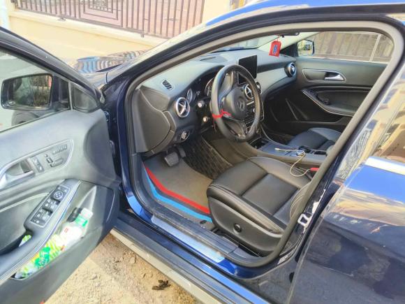 [青岛·鲁U] 二手奔驰奔驰GLA2016款 GLA 220 4MATIC 时尚型