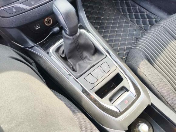 [上海·沪D] 二手标致标致4082015款 1.2T 自动豪华版