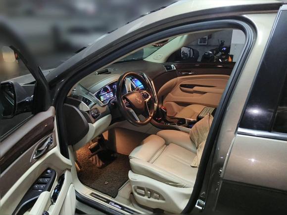 [上海·沪B] 二手凯迪拉克凯迪拉克SRX2015款 3.0L 精英型