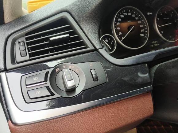 [武汉·鄂A] 二手宝马宝马5系2015款 520i 典雅型